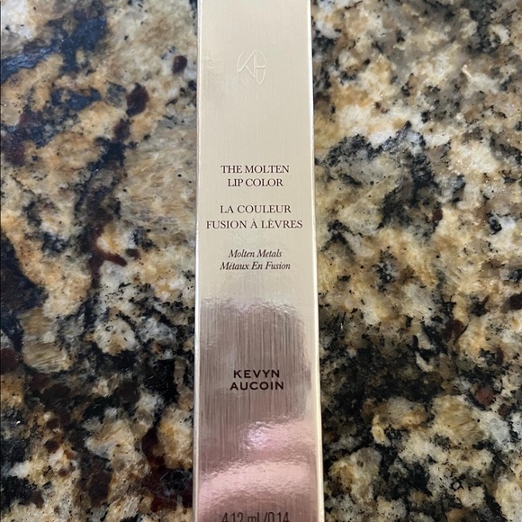 NWT Keyvn Acoiun lip color - Picture 2 of 2